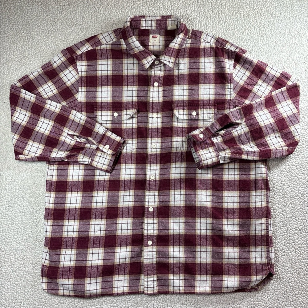 Levi Strauss Men's Relaxed Flannel Red/White XXL Long Sleeve Button Down Shirt